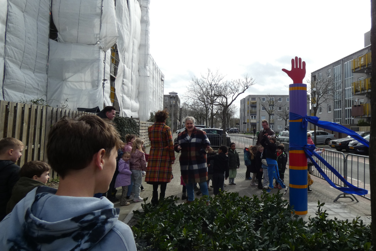 Eerste schoolzone door wethouder feestelijk geopend